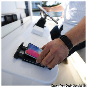 SCANSTRUT Handyhalter mit wasserdichtem kabellosem Ladegerät 15 W